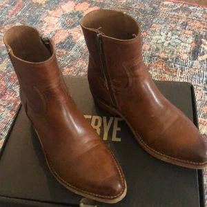 Billy inside zip Bootie